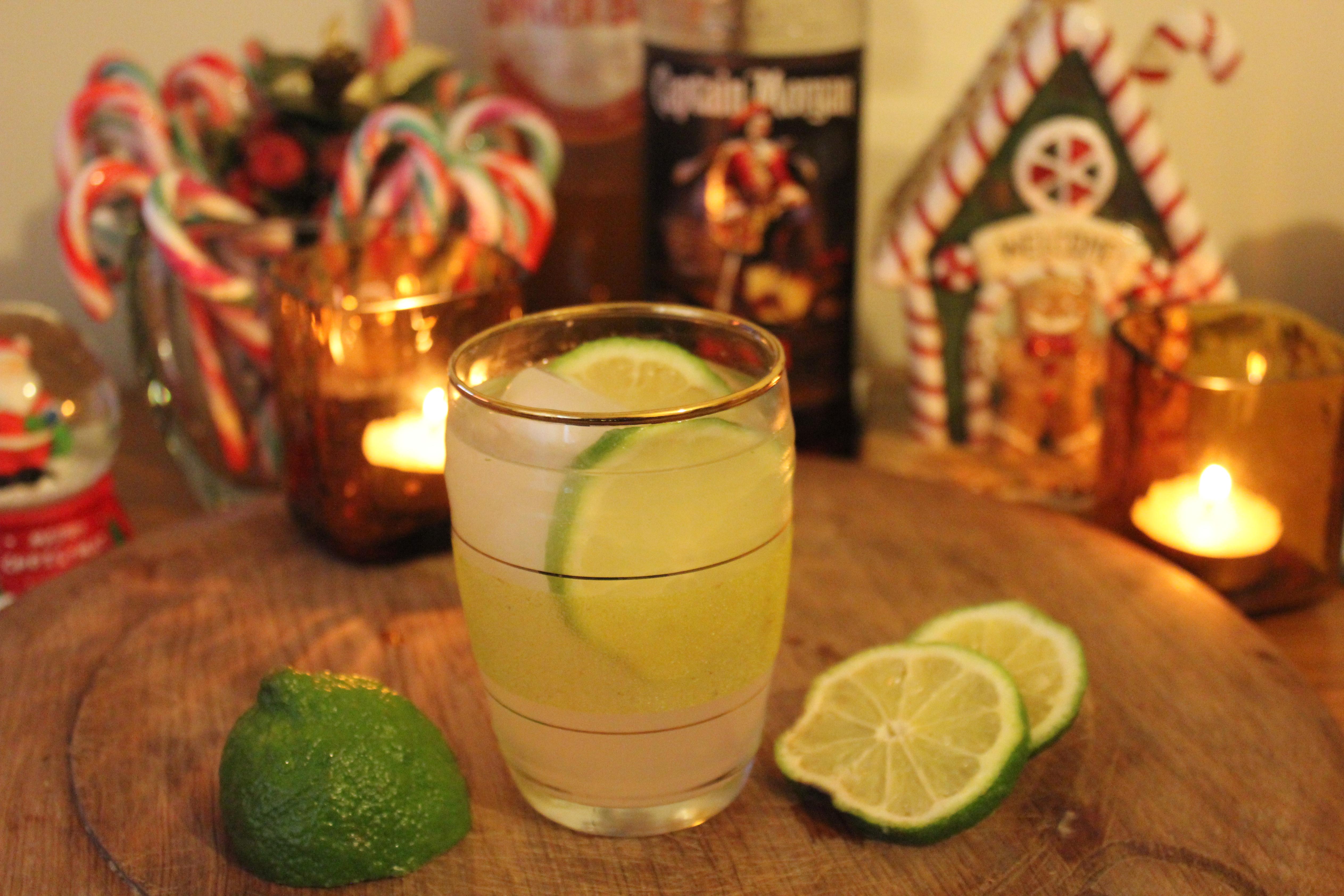 cheeky christmas cocktails by cassiefairy ginger fizz with rum and lime