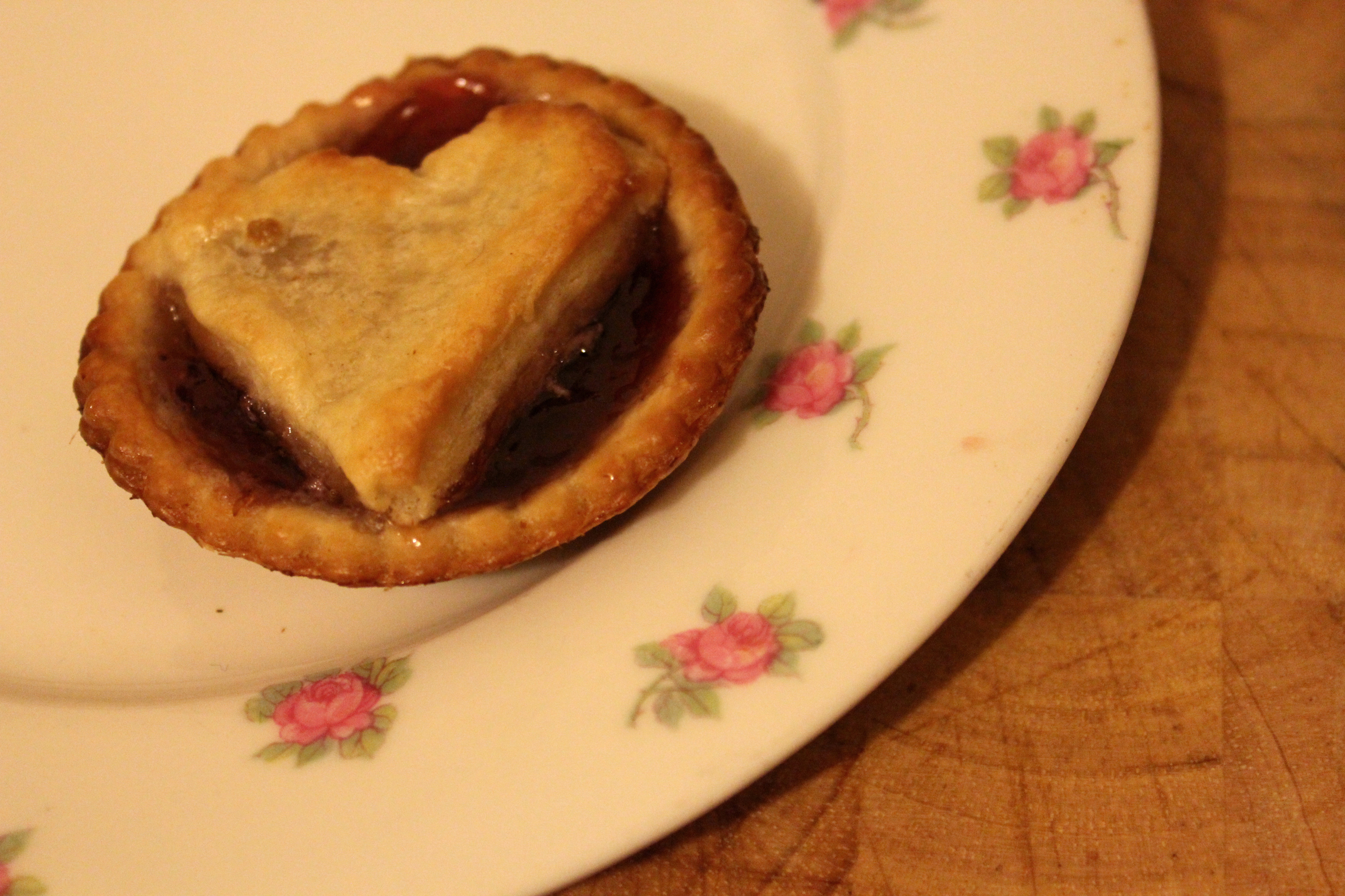 Jam tart heart cake recipe valentines day