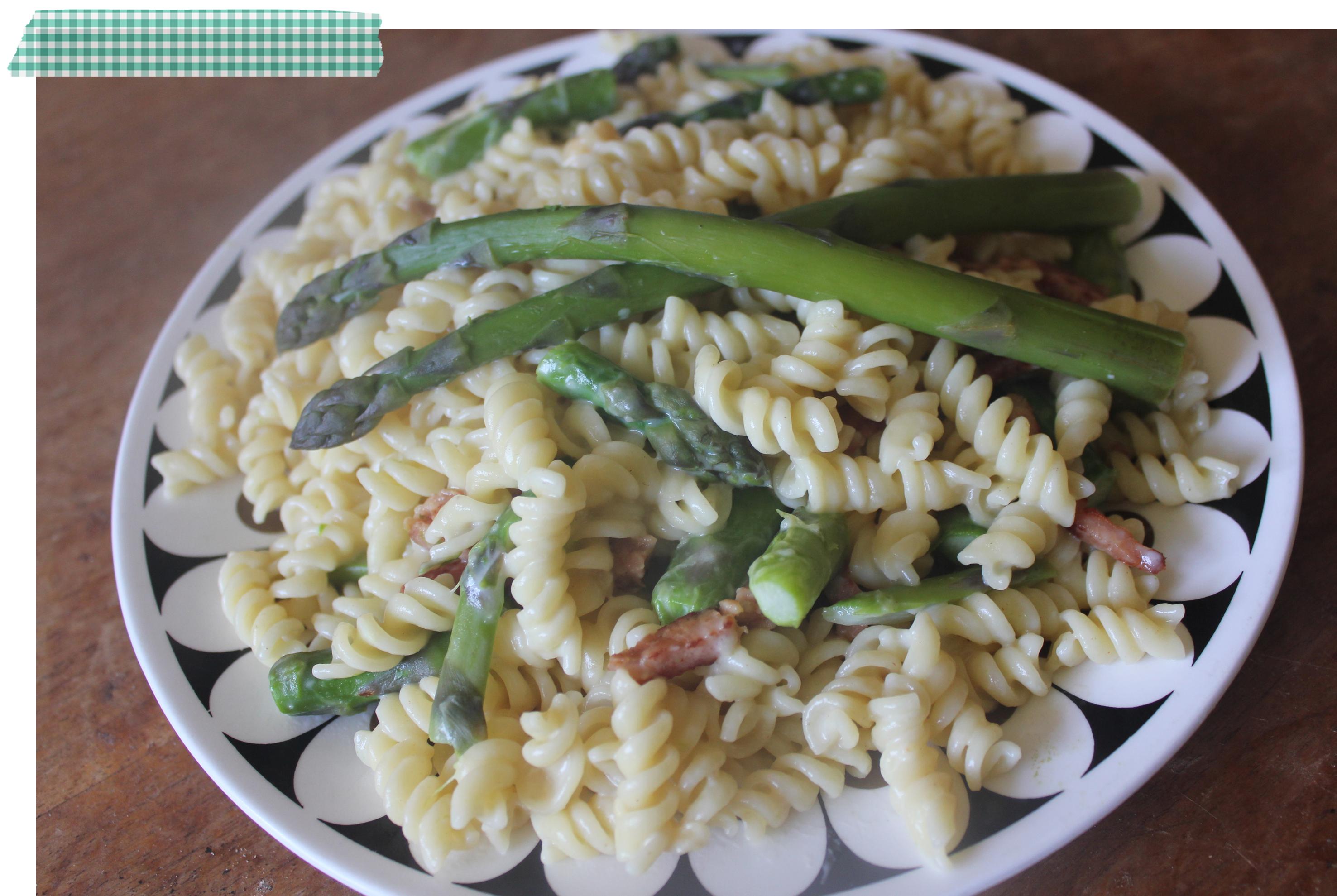cassiefairy pieday friday seasonal creamy asparagus pasta carbonara recipe