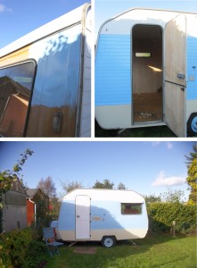 Vintage Style Metal Caravan Model – Cream And Blue – 27cm X 22cm X 14cm – Diecast Display