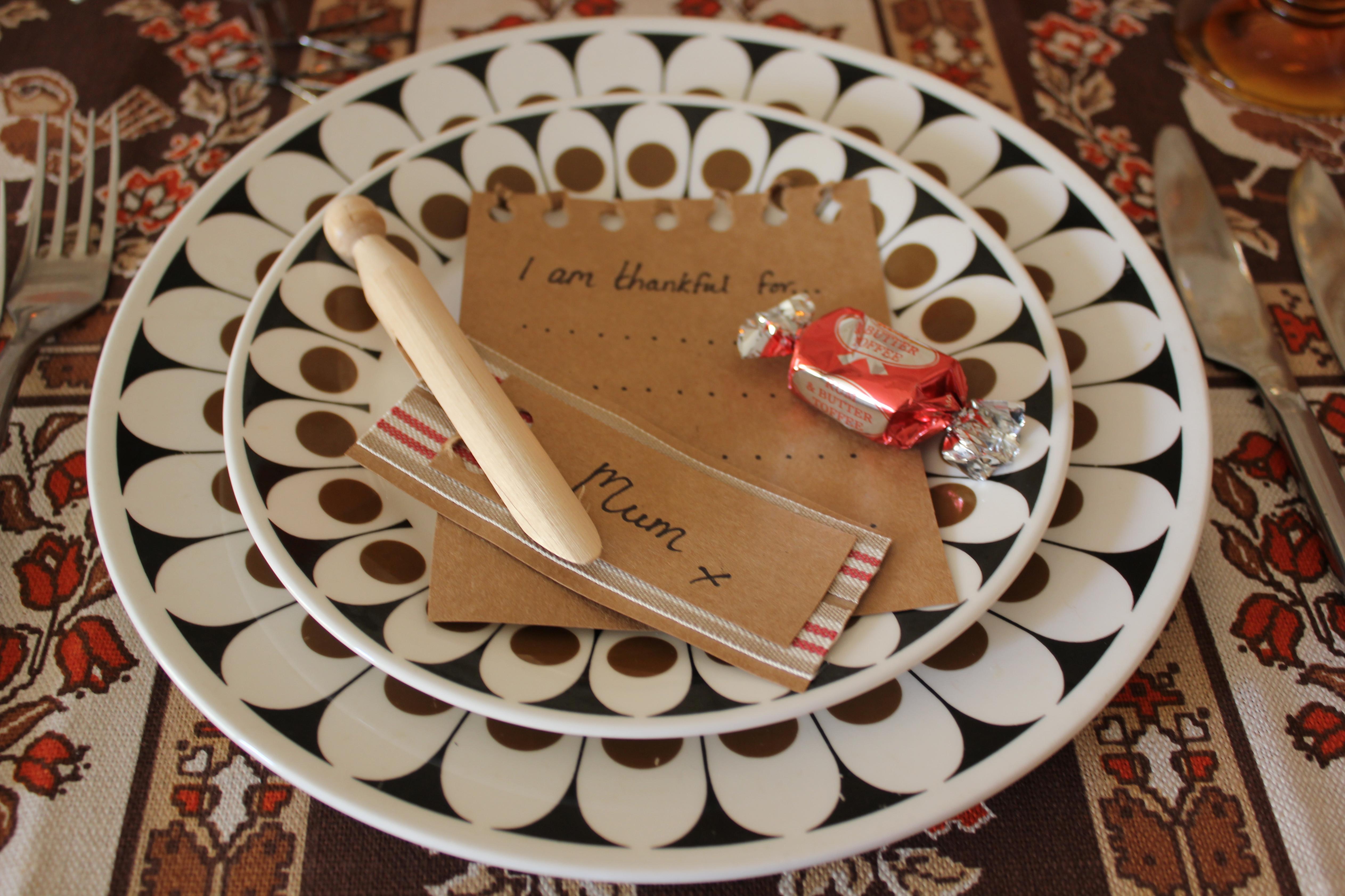 thanksgiving place settings for personalised table plan