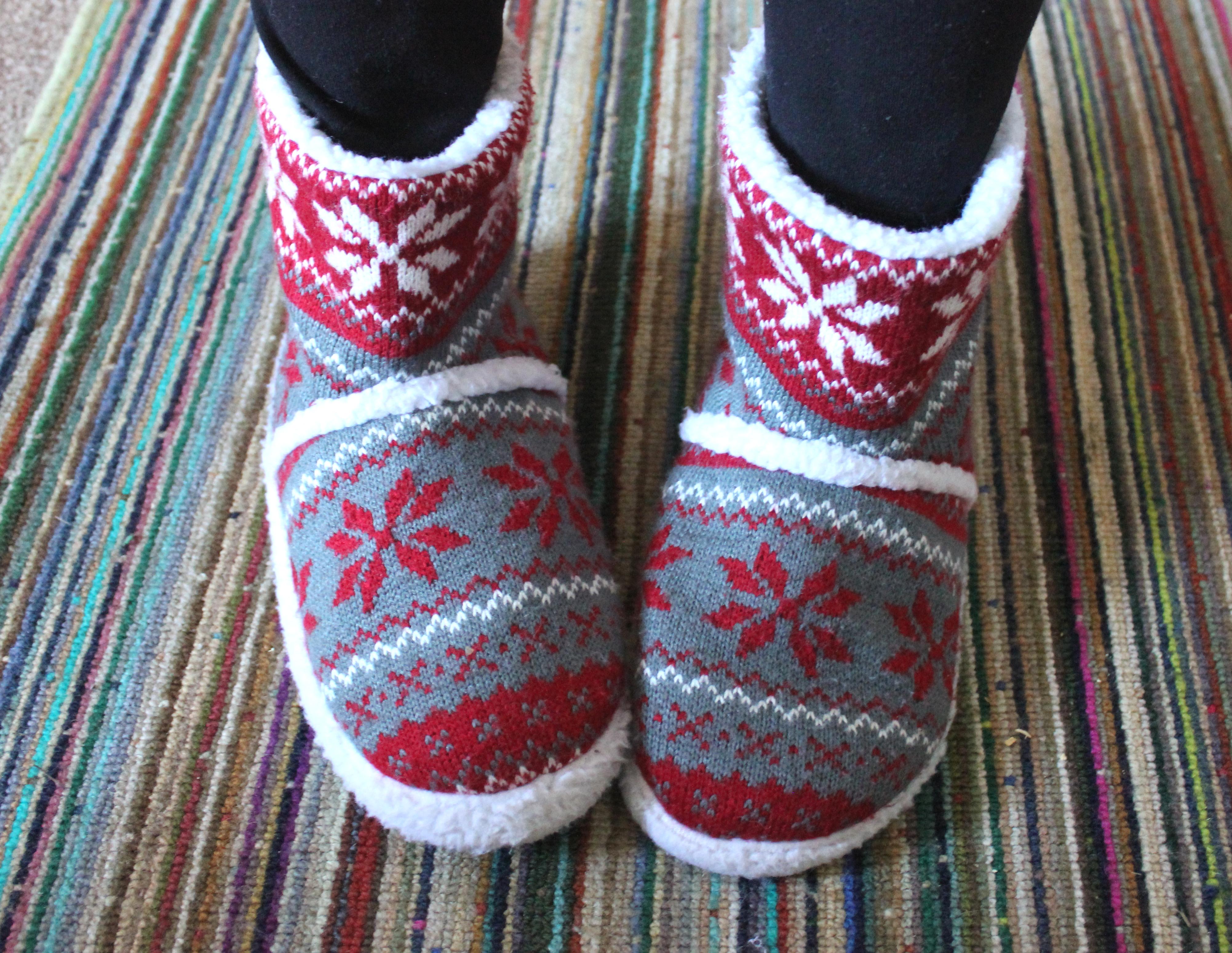 tuesday shoesday comfortable ladies christmas slipper boots