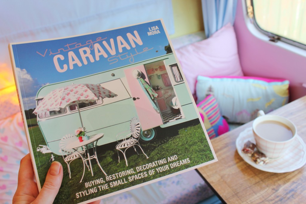 Vintage Caravan Style book by Lisa Mora - review on this blog