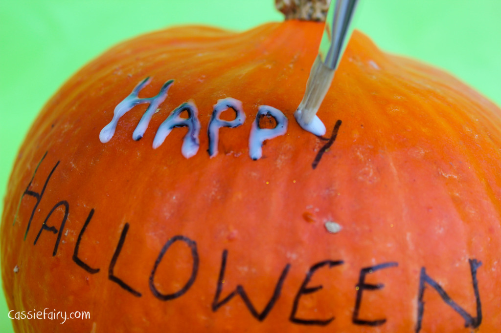 happy halloween DIY glitter pumpkins step by step tutorial-9