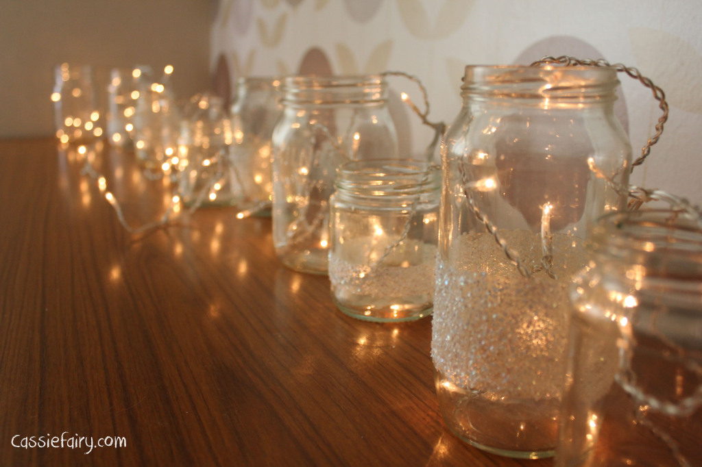 DIY fairy lights kilner jar display for christmas-5