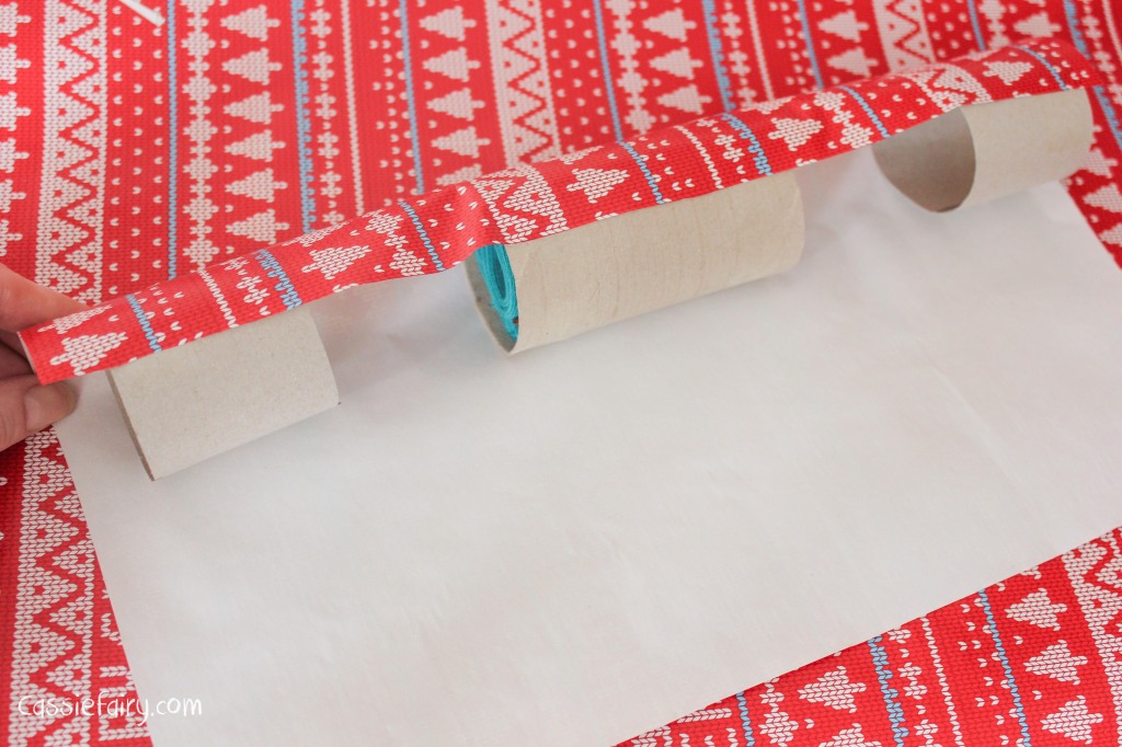 homemade DIY festive crackers for christmas-5