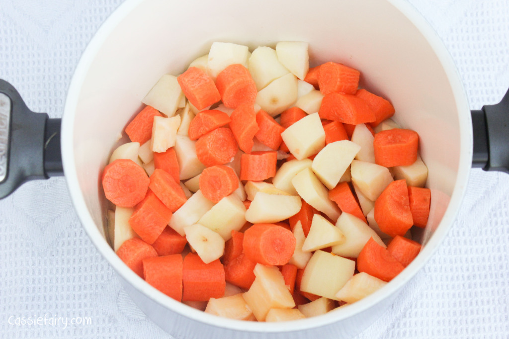 homemade carrot and squash soup recipe-8