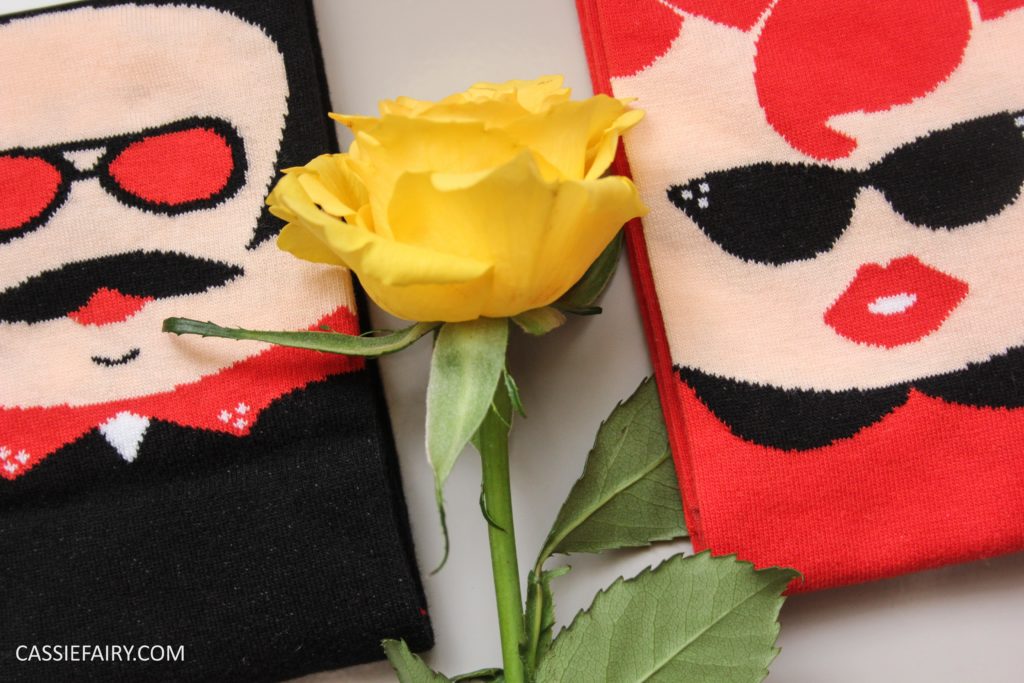 chatty feet his n hers valentines socks-4