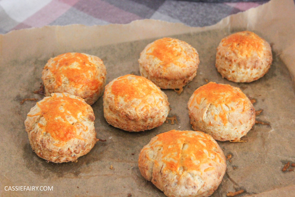 simple cheese and mustard scone recipe for afternoon tea_-5