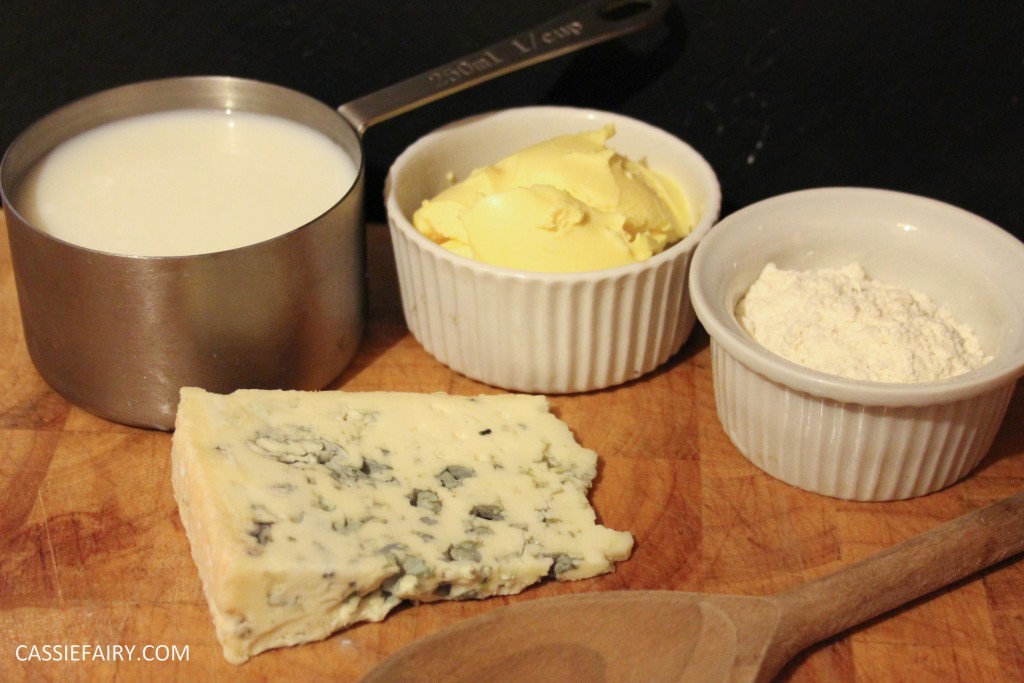blue cheese sauce-4
