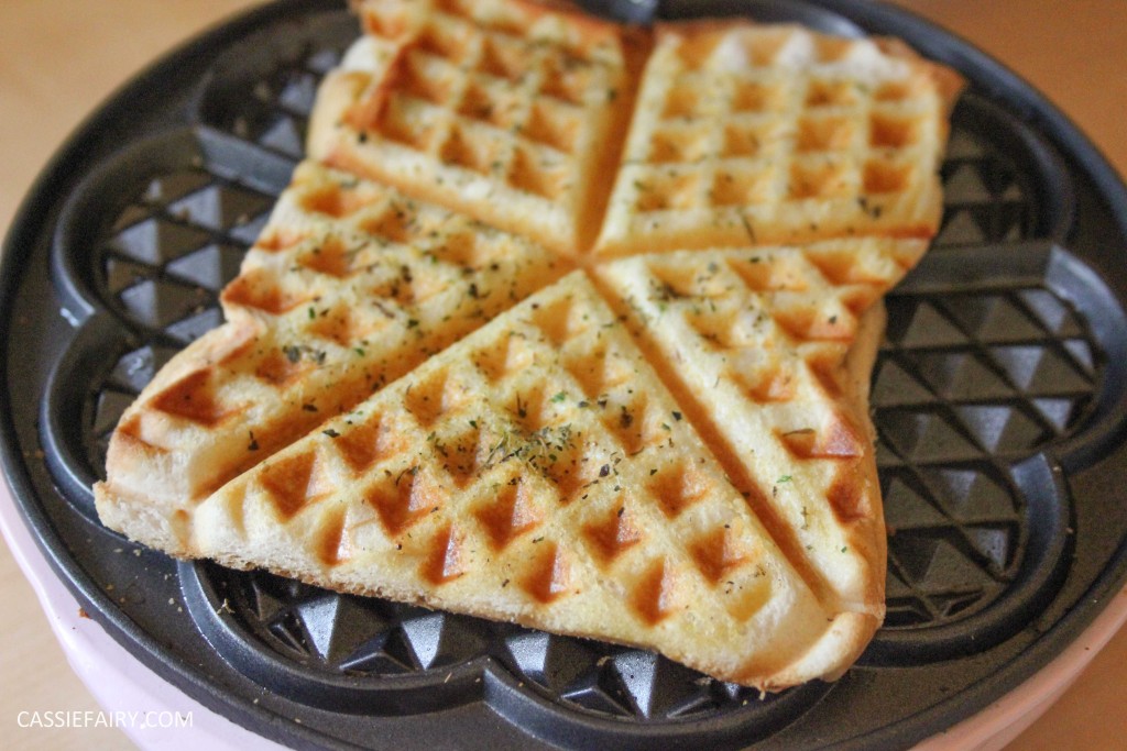 simple cheese toastie garlic bread recipe for waffle maker-7