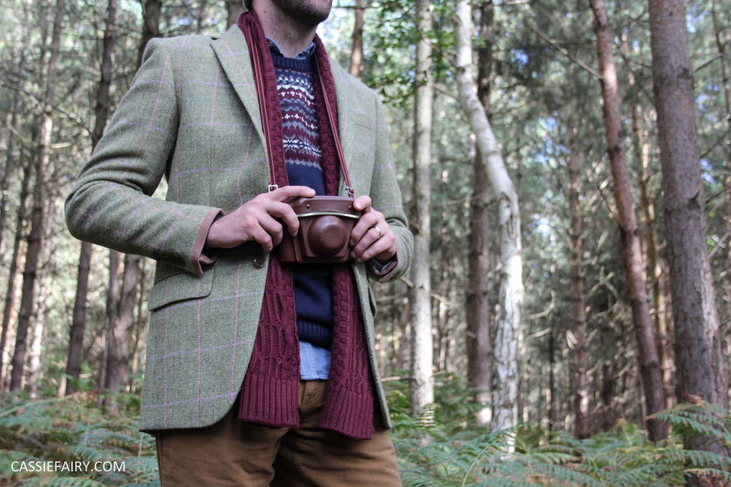 menswear mens fashion styling a tweed jacket layered warm outdoor forest autumn winter-6