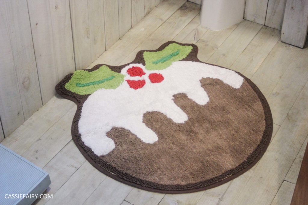 festive bathroom touches accessories towels