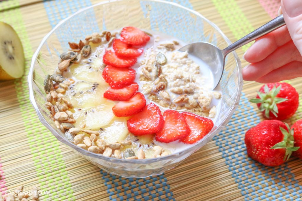 sunday brunch breakfast soasked oats fruit seeds healthy recipe-7