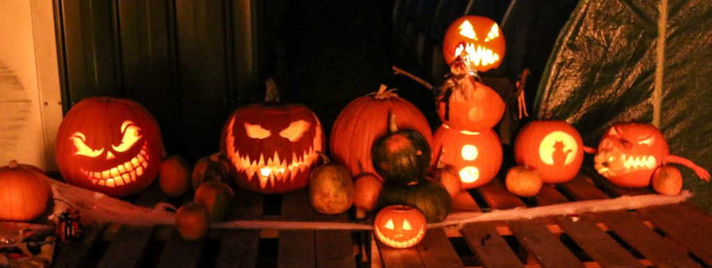 halloween-pumpkin-carving-inspiration-ideas-tips-diy-project-4