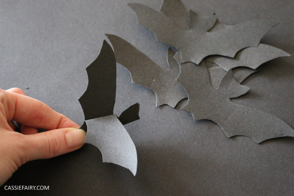 halloween-flying-paper-bat-garland-decoration-tutorial-step-by-step-thrifty-diy-project-2