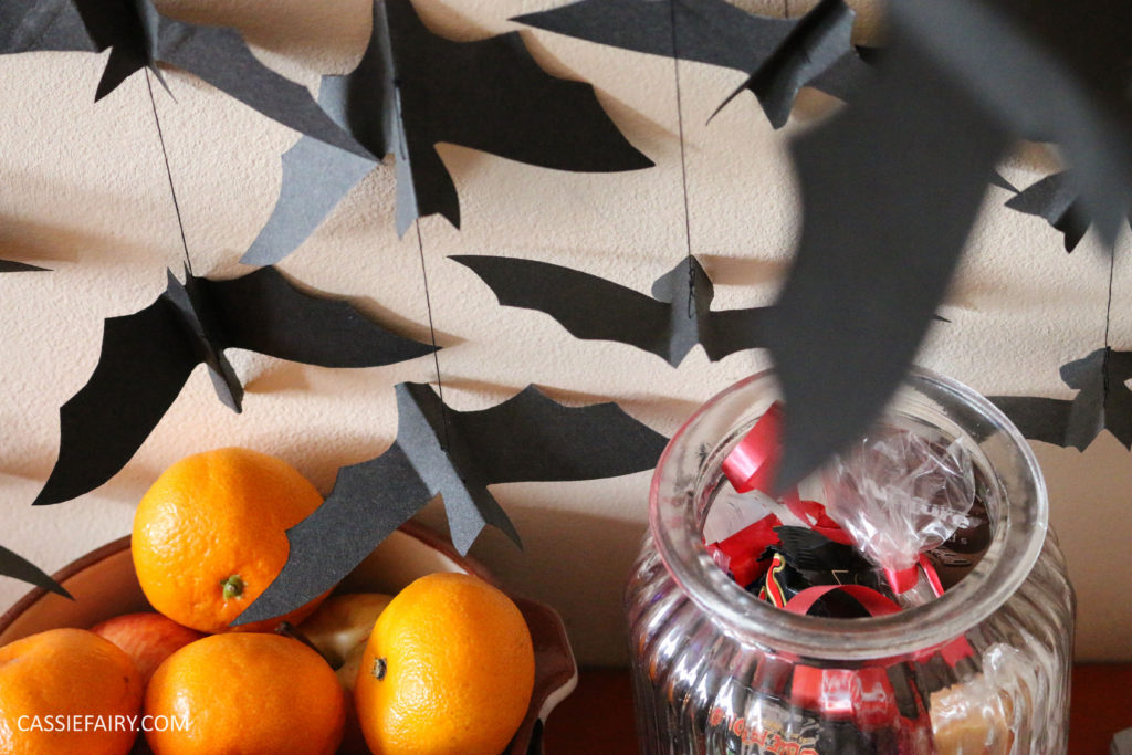 halloween-flying-paper-bat-garland-decoration-tutorial-step-by-step-thrifty-diy-project-9