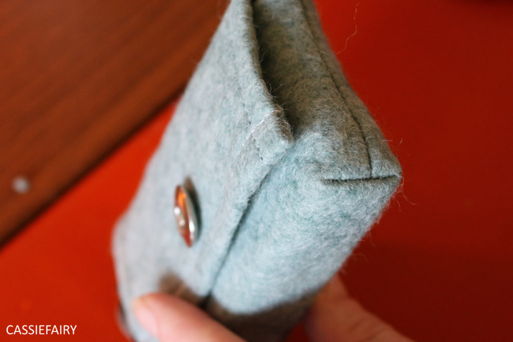 diy-video-project-easy-sew-sewing-felt-camera-case-gift-present-youtube-2