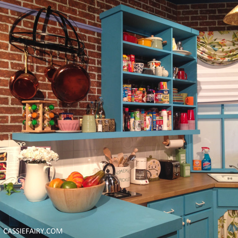Interior design inspiration: Monica’s apartment & how to DIY the room ...
