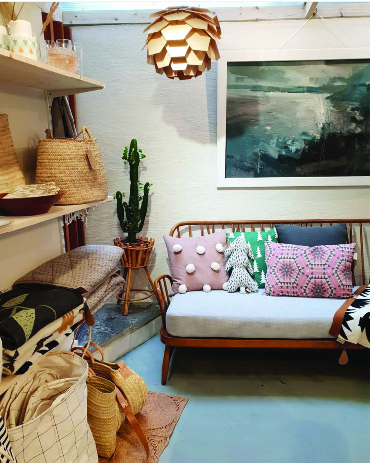 How to find a genuine Ercol Design Icon (via Reclaim magazine!) My